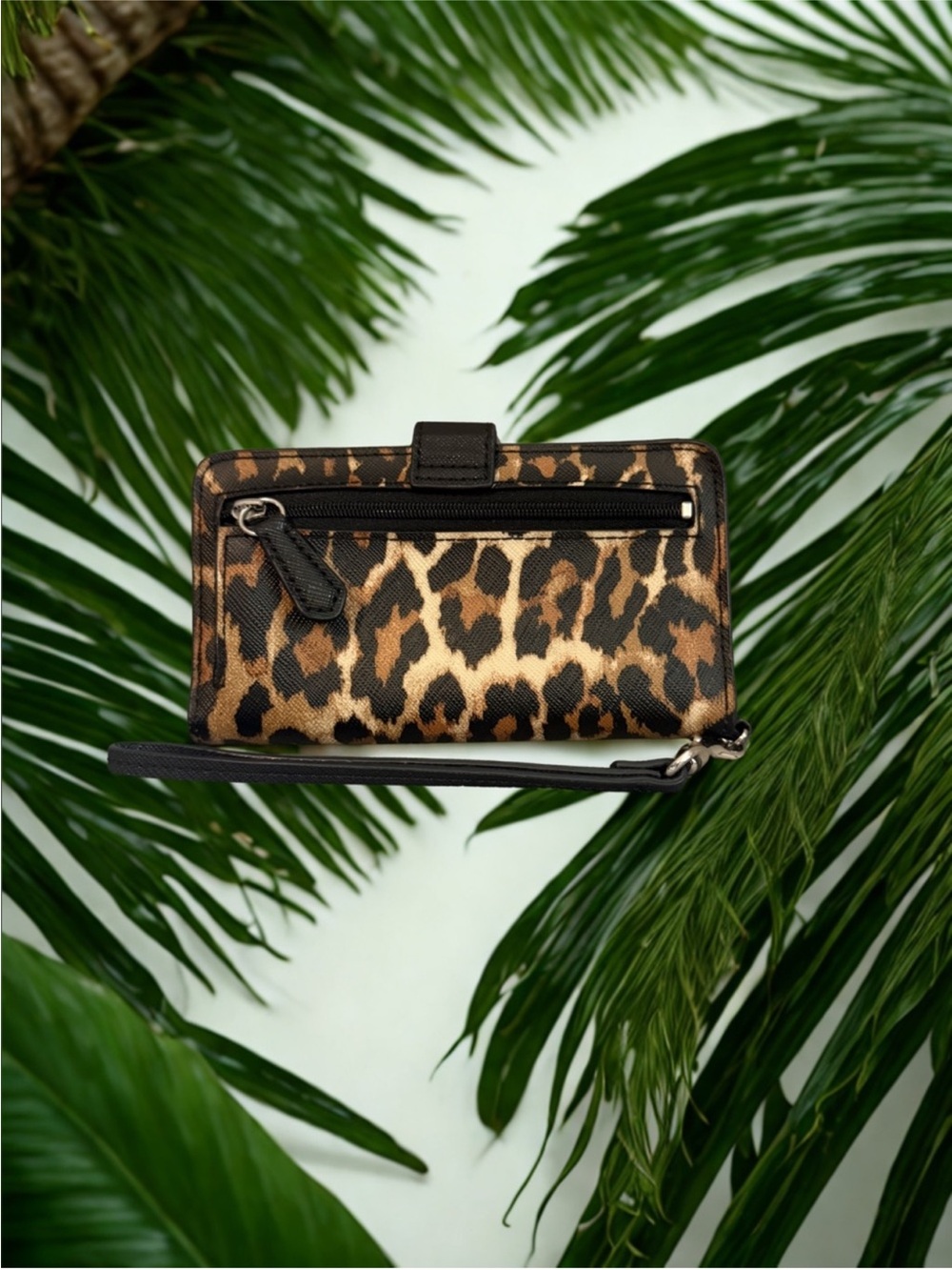 COACH Peyton Ocelot Phone Wallet Case Pouch Wristlet/EUC - Picture 2 of 8